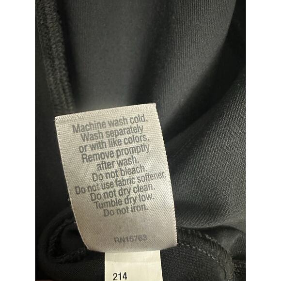 Champion Premium Black Duo-Dry Stretch Fitted Athletic tank top Women’s Medium - Picture 6 of 7